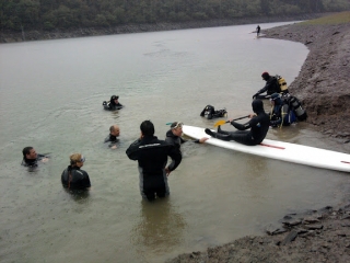  Buceo en Lago